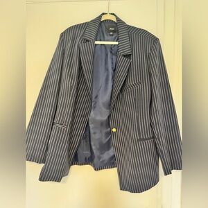 NASTYGAL- LIKE NEW- OVERSIZED BOYFRIEND PINSTRIPE BLAZER- SIZE 10- NAVY/ WHITE